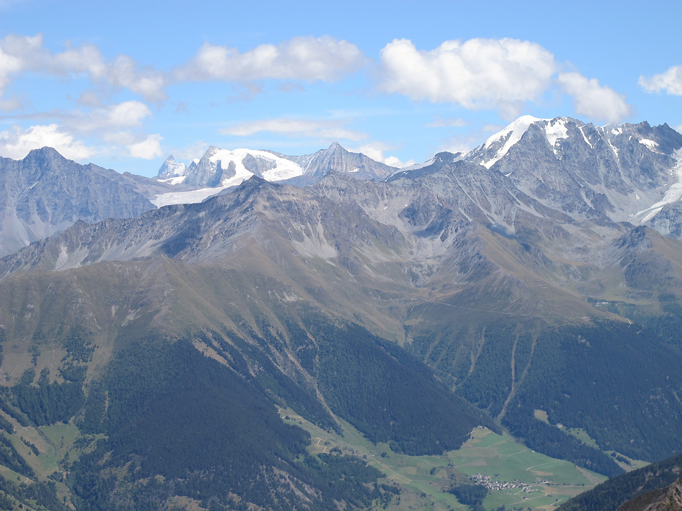 CH-VAL,
                                     view of three summits in Val d'Entremont.                                      © Jean-Paul Theurillat                                         